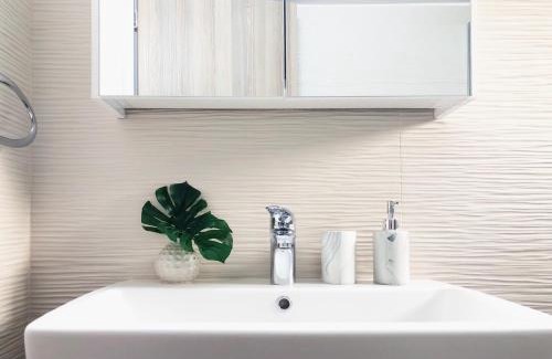 Neapolis Apartamento | Metro Court Apartments