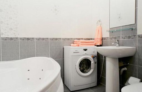 Minsk City Centre Apartamento | metro Frunzenskaia, Maksima Tanka, 16