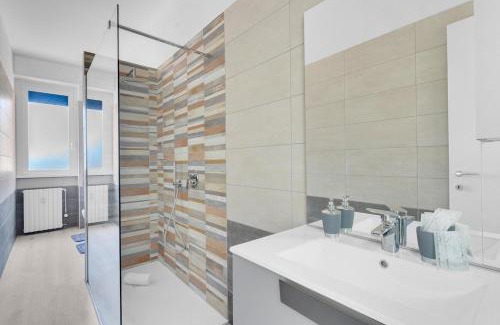 Barona Apartamento | Metro M2 Famagosta-Appartamento x5-self check-in