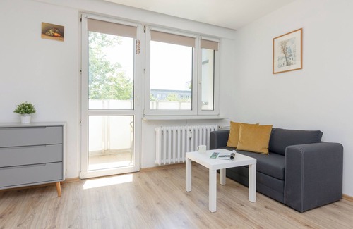 Mokotow Apartamento | Metro Pole Mokotowskie Studio by Renters
