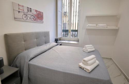 Vasto Apartamento | Metro, Railway Station - B&D House