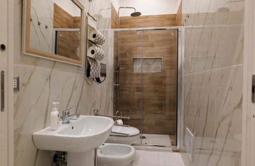 Vasto Apartamento | Metro, Railway Station - B&D House