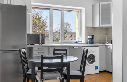 Muranow Apartamento | Metro Ratusz Arsenał Homely Apartment