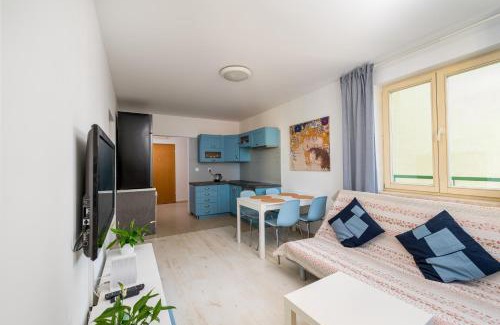 Mokotow Apartamento | Metro Wilanowska Comfort Apartment by Bookinghost