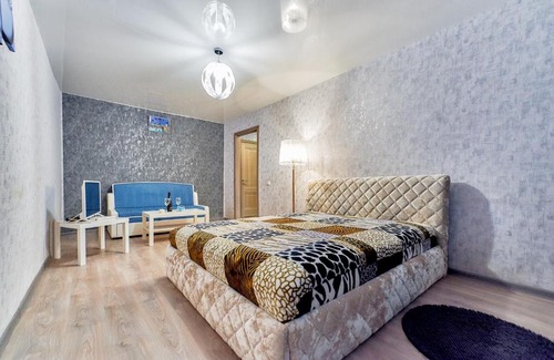 Pervomaysky District Apartamento | Metro Yruchje,Avenue Nezavisimosti