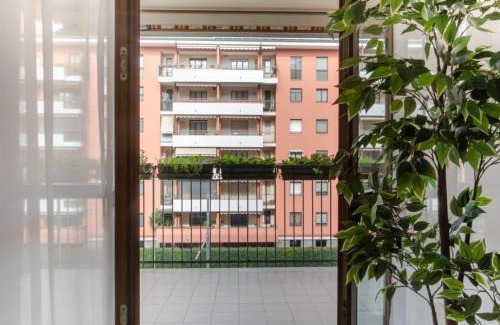 Lorenteggio Apartamento | Metropolitan Home Gonin