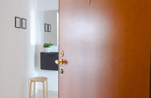 Lorenteggio Apartamento | Metropolitan Home Gonin