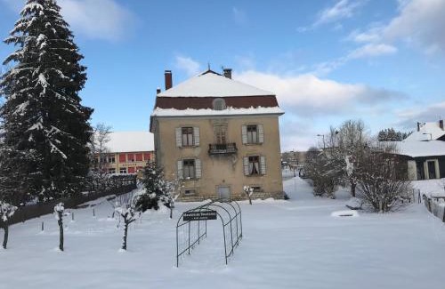 Frasne Apartamento | Meublé de tourisme