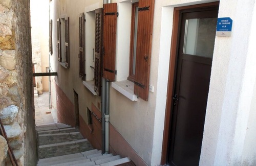 Castellane Apartamento | Meuble DE Tourisme 2 Etoiles Refait à Neuf Centre Ancien Castellane