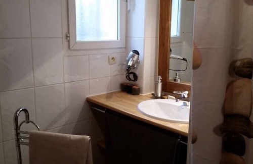 Gap Casa | Meublé N°1 - La Mansarde-Dúplex-Baño con ducha-Apartamento-Vista al Jardín