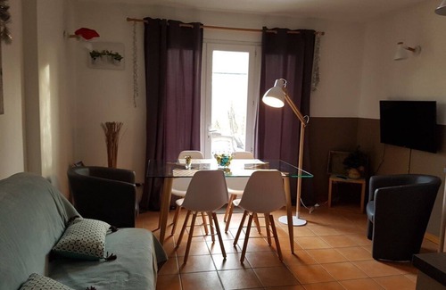 Gap Casa | Meublé N°1 - La Mansarde-Dúplex-Baño con ducha-Apartamento-Vista al Jardín