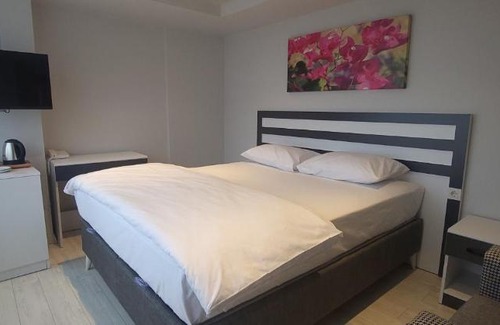 Suleymanpasa Cama Y Desayuno | MEYDAN BUTİK OTEL