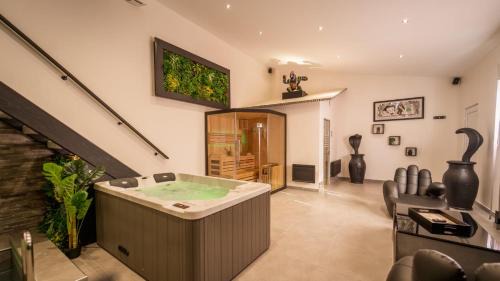 Precy-sur-Oise Cama Y Desayuno | Mezza 47 spa
