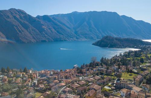 Azzano Apartamento | Mezzegra Appartamento Le ERE