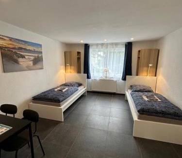 Sud Apartamento | MG02- MG04Schöne Apartments am Wasserturm Rheydt