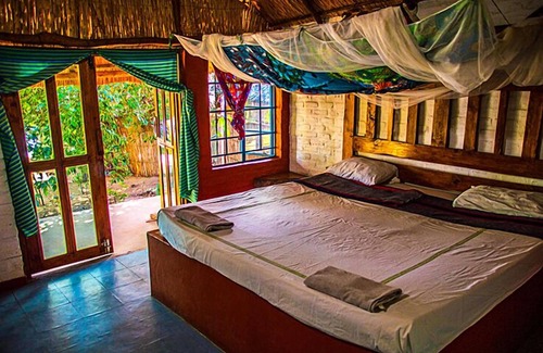 Cape Maclear Cabina | Mgoza Lodge