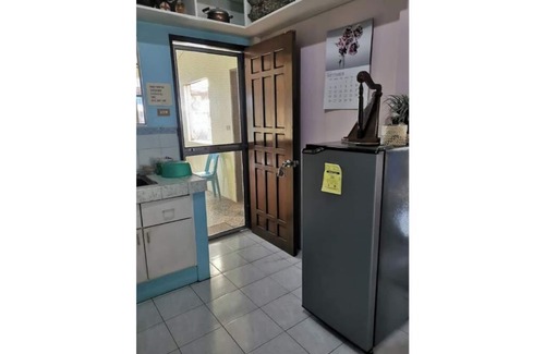 San Juan Apartamento | MH Ragsak Room in Urbiztondo, San Juan, LU