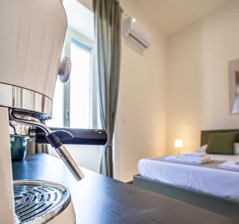 Licola Apartamento | MH Suites Rooms Apartments