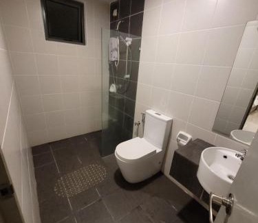 Bangi Sentral Apartamento | MHA 15 SUlTE EVO SOHO BANDAR BARU BANGI FREE NETFLIX AND WIFI