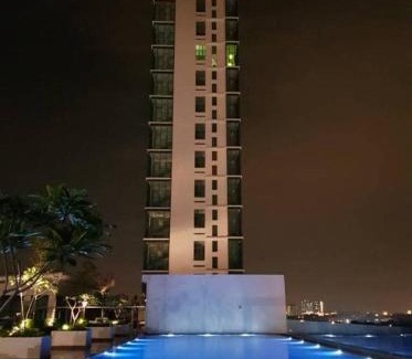Bangi Sentral Apartamento | MHA 15 SUlTE EVO SOHO BANDAR BARU BANGI FREE NETFLIX AND WIFI