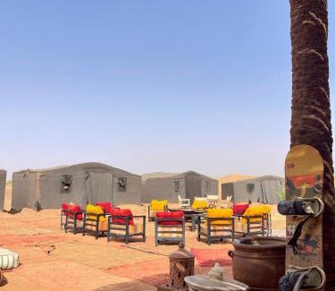 M'Hamid El Ghizlane Cama Y Desayuno | Mhamid Sahara Luxury Camp - Chez Naji