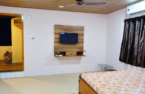Chendhare Casa | Mhatre's Guest House