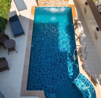 Wua Lai Hotel | Mhonsa Hotel