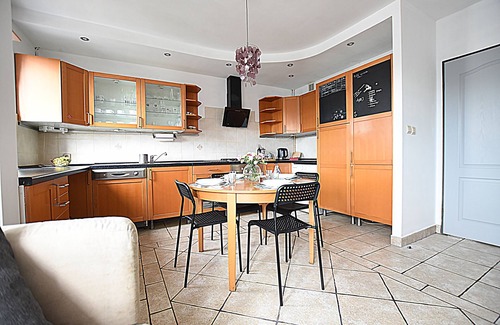 Bronowice Casa | Mhost Bronowice