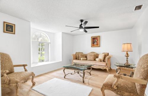 Interchange Square Casa | Mi Casa in Palm Bay