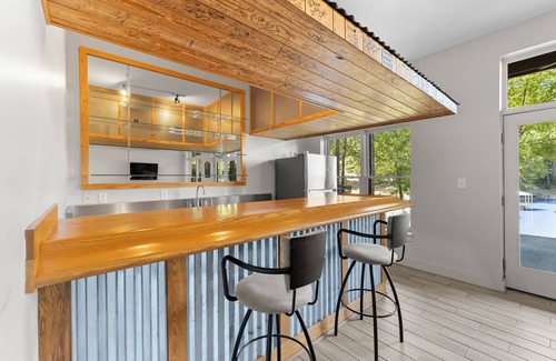Sherrills Ford Cabina | Mi Casa, Su Casa by AvantStay | Lakefront Escape