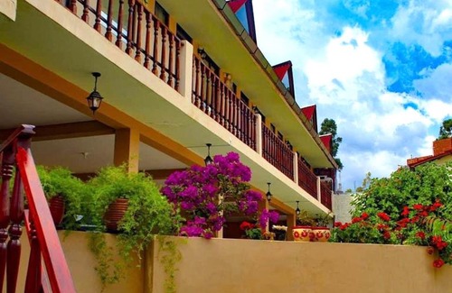 El Tambo Hotel | Mi Pueblito Lodge