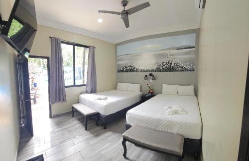 San Luis Talpa Hotel | Mi Tierra Hotel y Restaurante Aeropuerto SAL