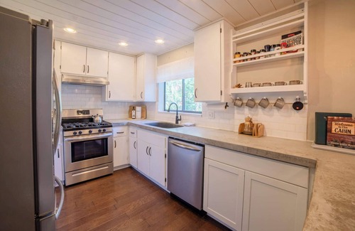 Mi-Wuk Village Casa | Mi-Wuk Mountain House | Family-Friendly Getaway in the Pines