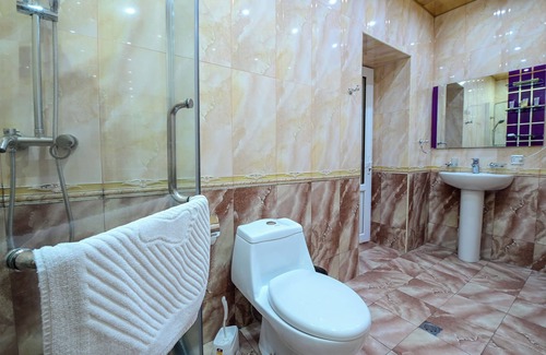 Kentron Hotel | Mia Casa Hotel