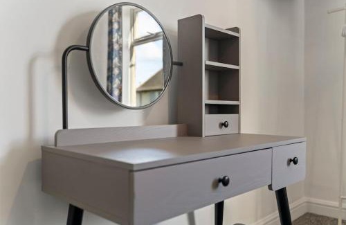 Newark upon Trent Casa | Mia's House: Park view +Parking