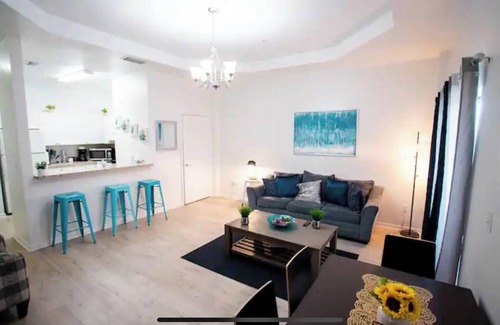 Flagami Casa | Miami Apartment, 7 mins airport, 20 min Beach