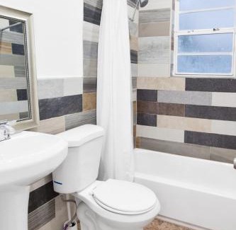 Buena Vista Apartamento | Miami Designer Apartment Unit 4