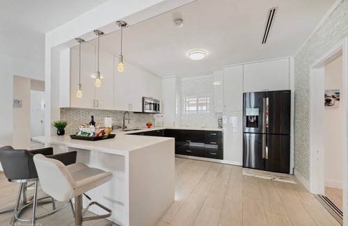 Westchester Casa | Miami Entertainer: Pool, Jacuzzi & Outdoor Living