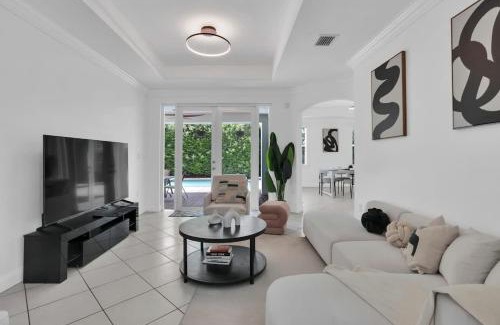 The Hammocks Casa | Miami home -15min from Kendall Exec Airport - Pool