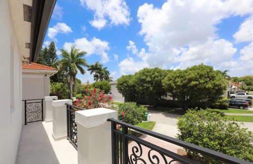 The Hammocks Casa | Miami home -15min from Kendall Exec Airport - Pool