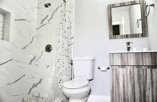 Flagami Casa | Miami - Independent Studio