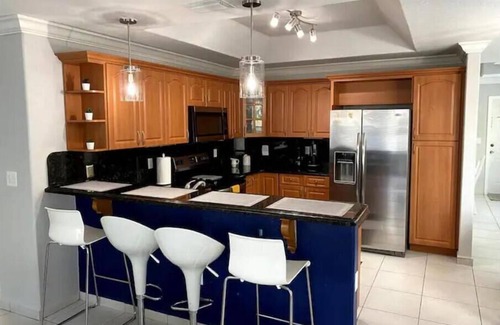 Miami Lakes Casa | Miami 4BR con Piscina Privada