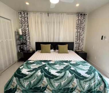 Allapattah Casa | MIAMI ROOMs