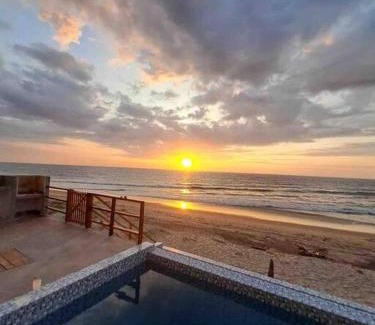 Punta Sal Casa | MIAZ Casa de Playa en Canoas de Punta Sal