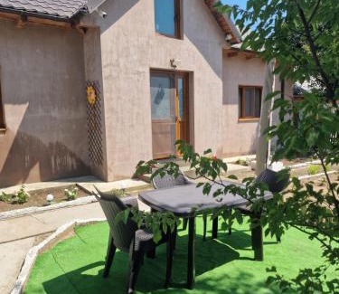 Jurilovca Casa | Mica căsuța