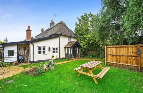 Rattlesden Apartamento | Micawber Cottage, Rattlesden