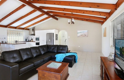 Golden Beach Casa | Michael Street 39, Playa Dorada