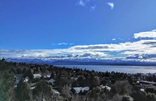 San Carlos de Bariloche Chalet De Esquí | Michay Cabaña en entorno tranquilo y Vista al Lago
