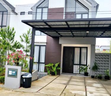 Singkawang Casa | Michelia Homestay Singkawang