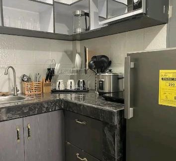 Antipolo Apartamento | Michelle Heilig Apartments